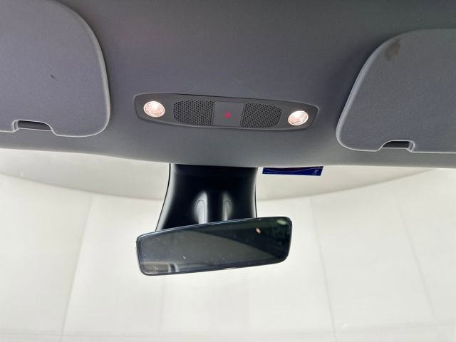 Used 2020 Tesla Model Y Performance image 23