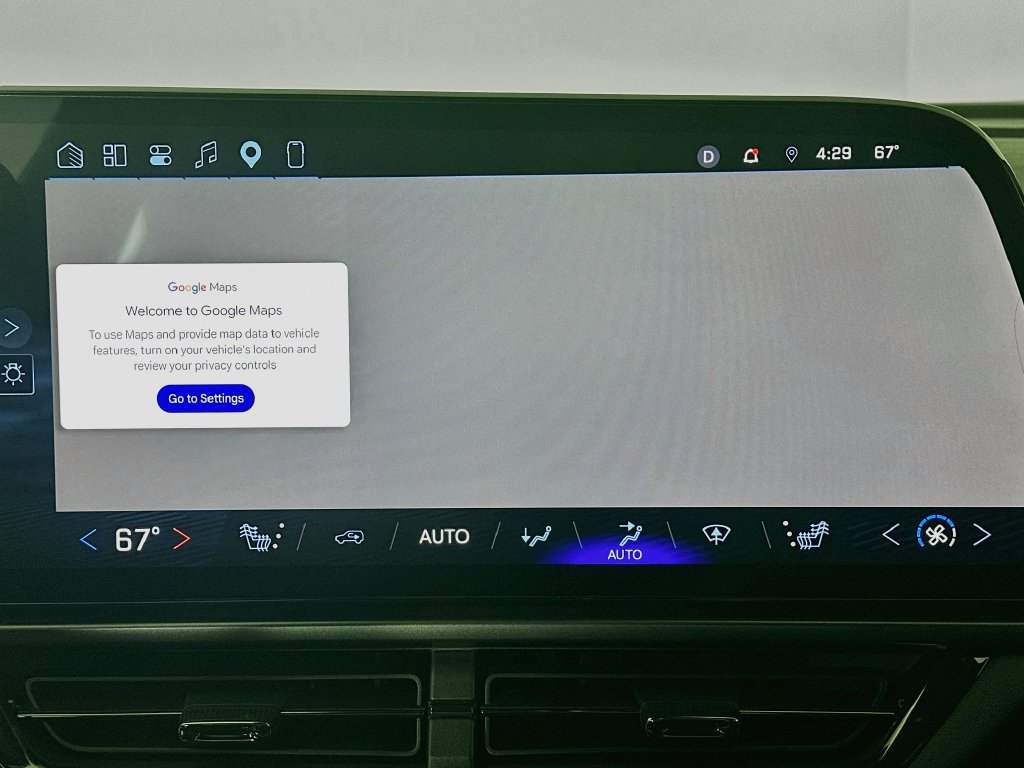Used 2026 Chevrolet Equinox EV RS AWD/4WD image 16