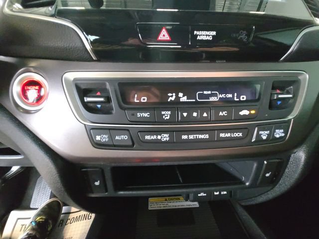 Used 2021 Honda Pilot Special Edition image 17