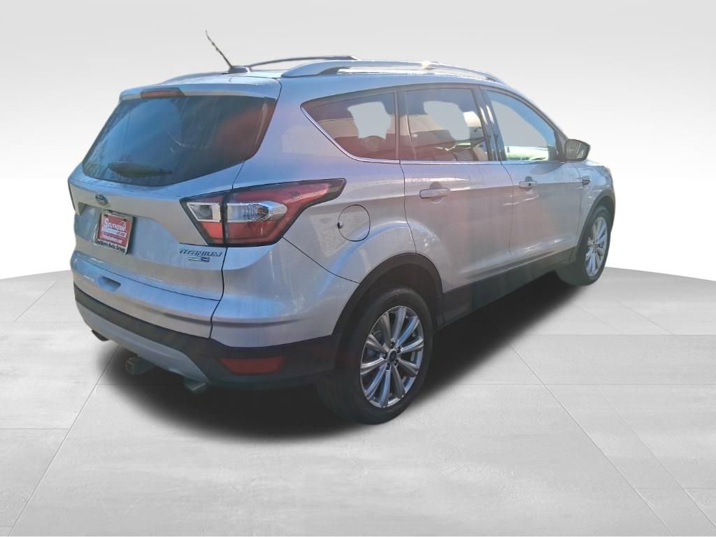 Used 2017 Ford Escape Titanium image 5