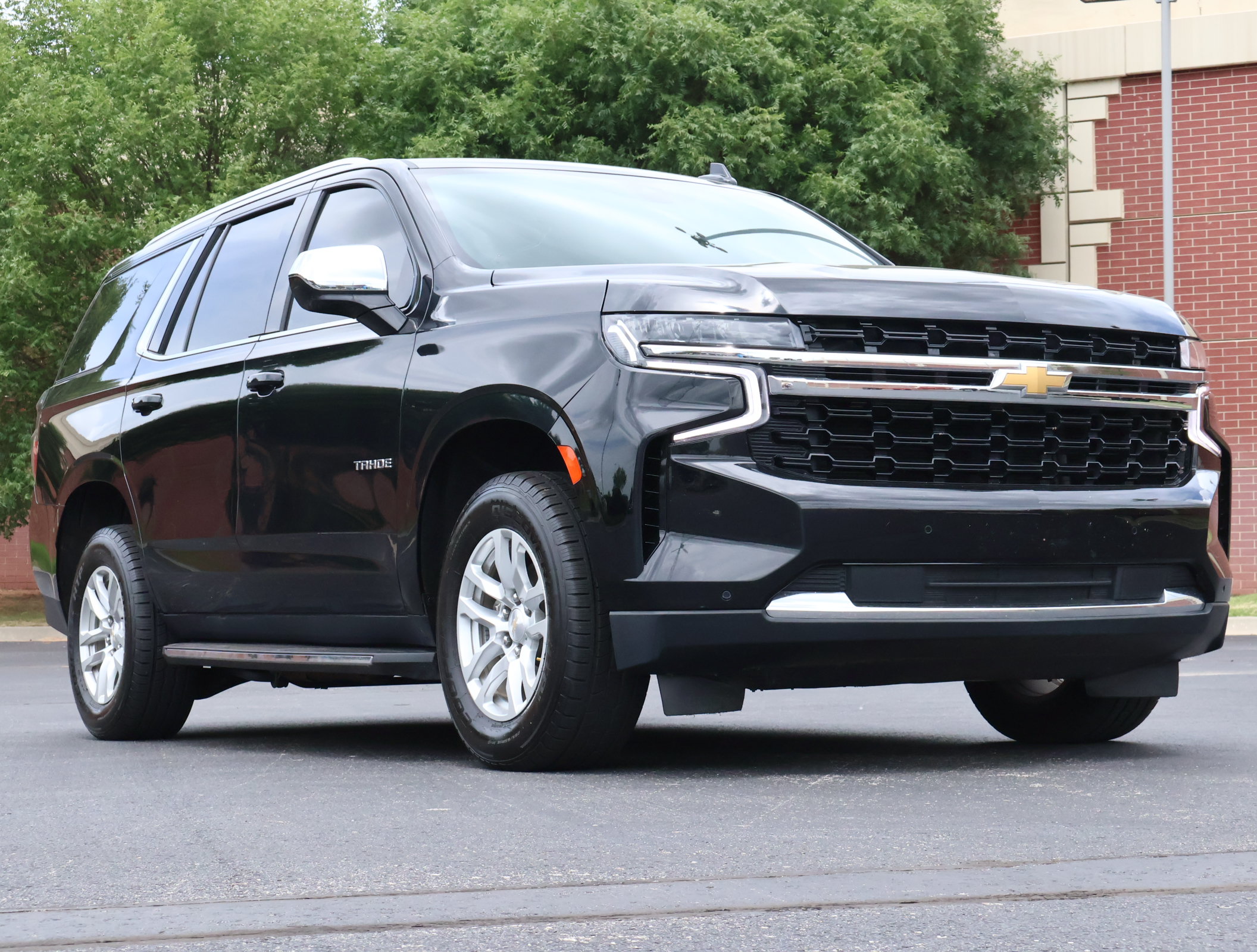 Used 2021 Chevrolet Tahoe LS w/ Driver Alert Package RWD video 1