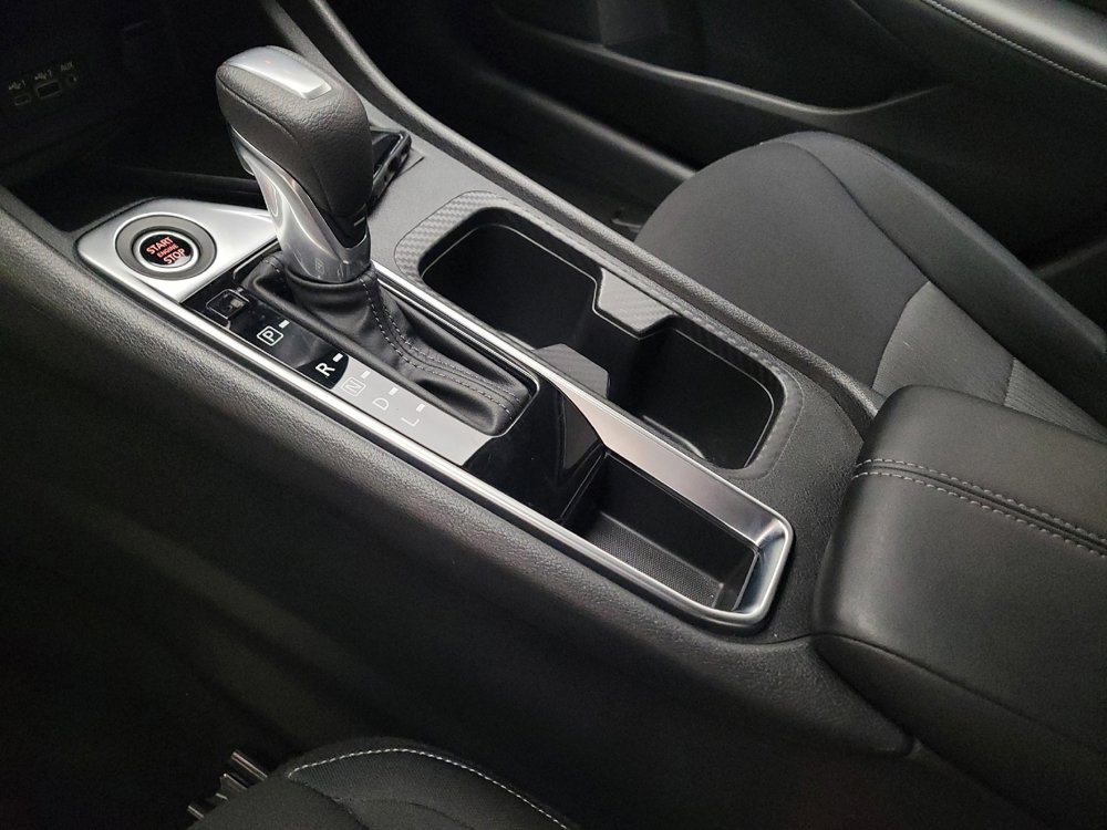 Used 2025 Nissan Sentra SV image 26