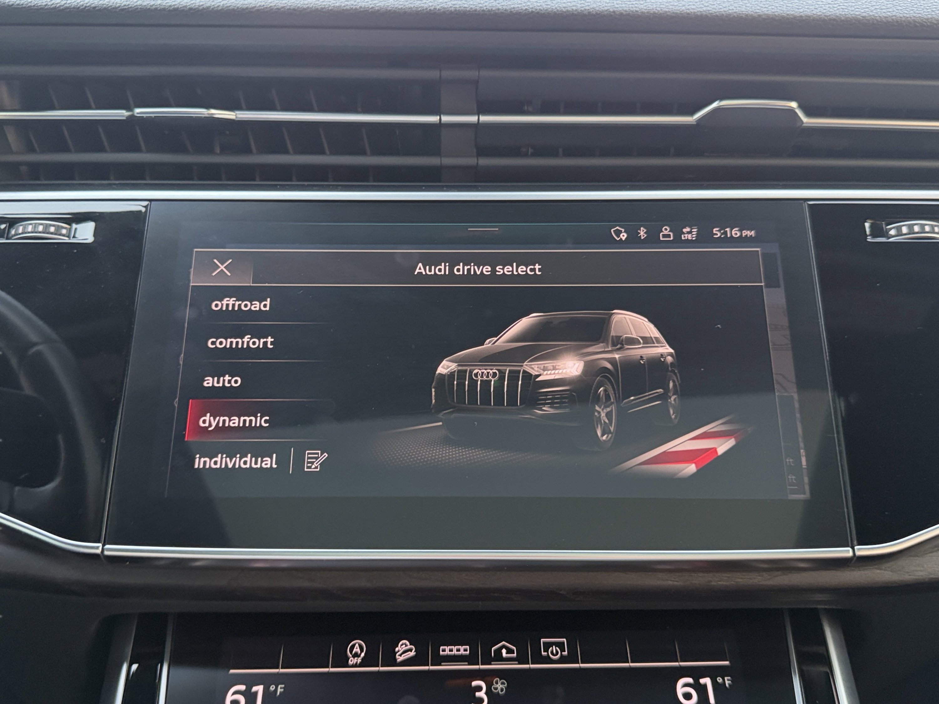 Used 2021 Audi Q7 2.0T Premium w/ Convenience Package AWD/4WD image 61