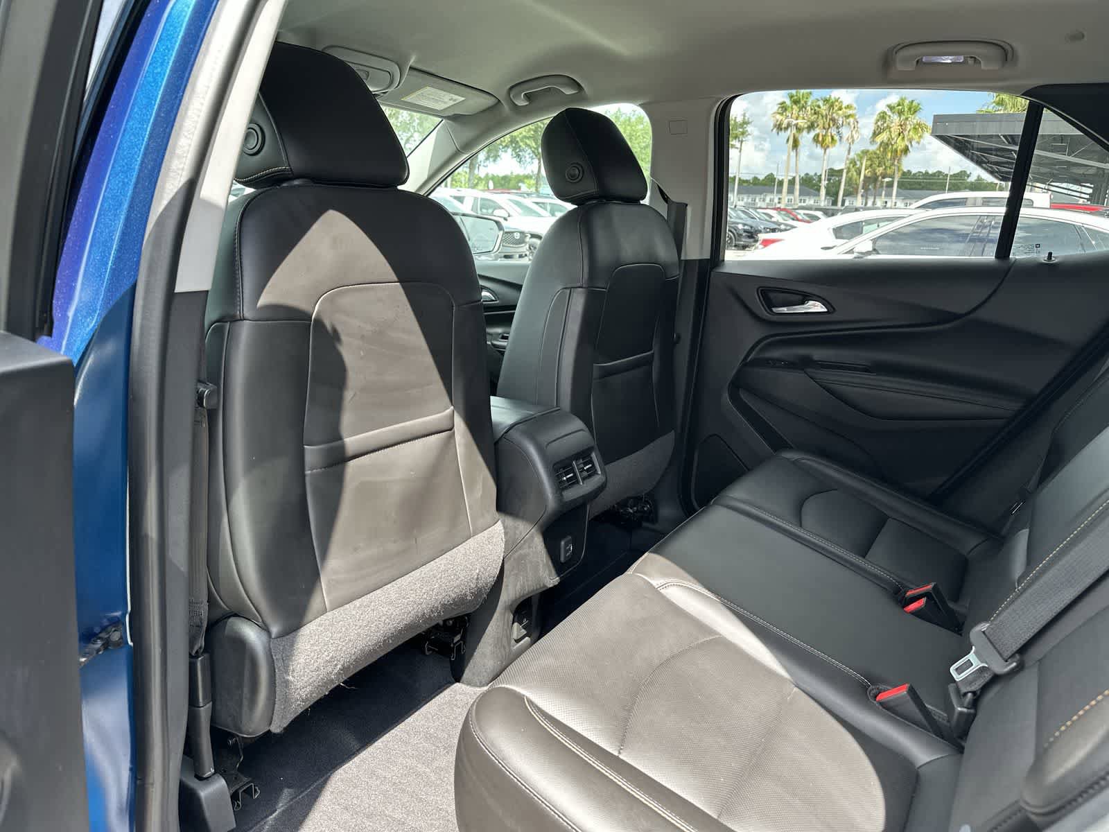 Used 2020 Chevrolet Equinox Premier FWD image 18