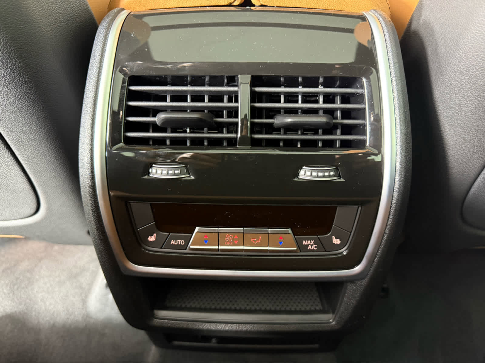 New 2026 BMW X5 xDrive50e w/ M Sport Package image 19