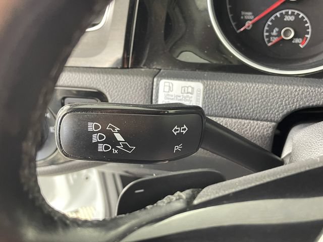 Used 2015 Volkswagen Golf TDI SEL FWD image 13
