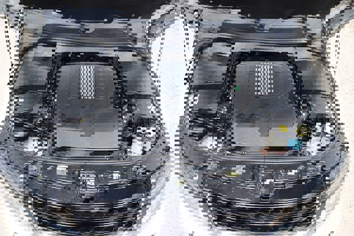 Used 2016 Land Rover LR4 HSE LUX image 61