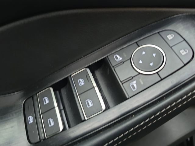 Used 2024 Nissan Rogue SL image 12