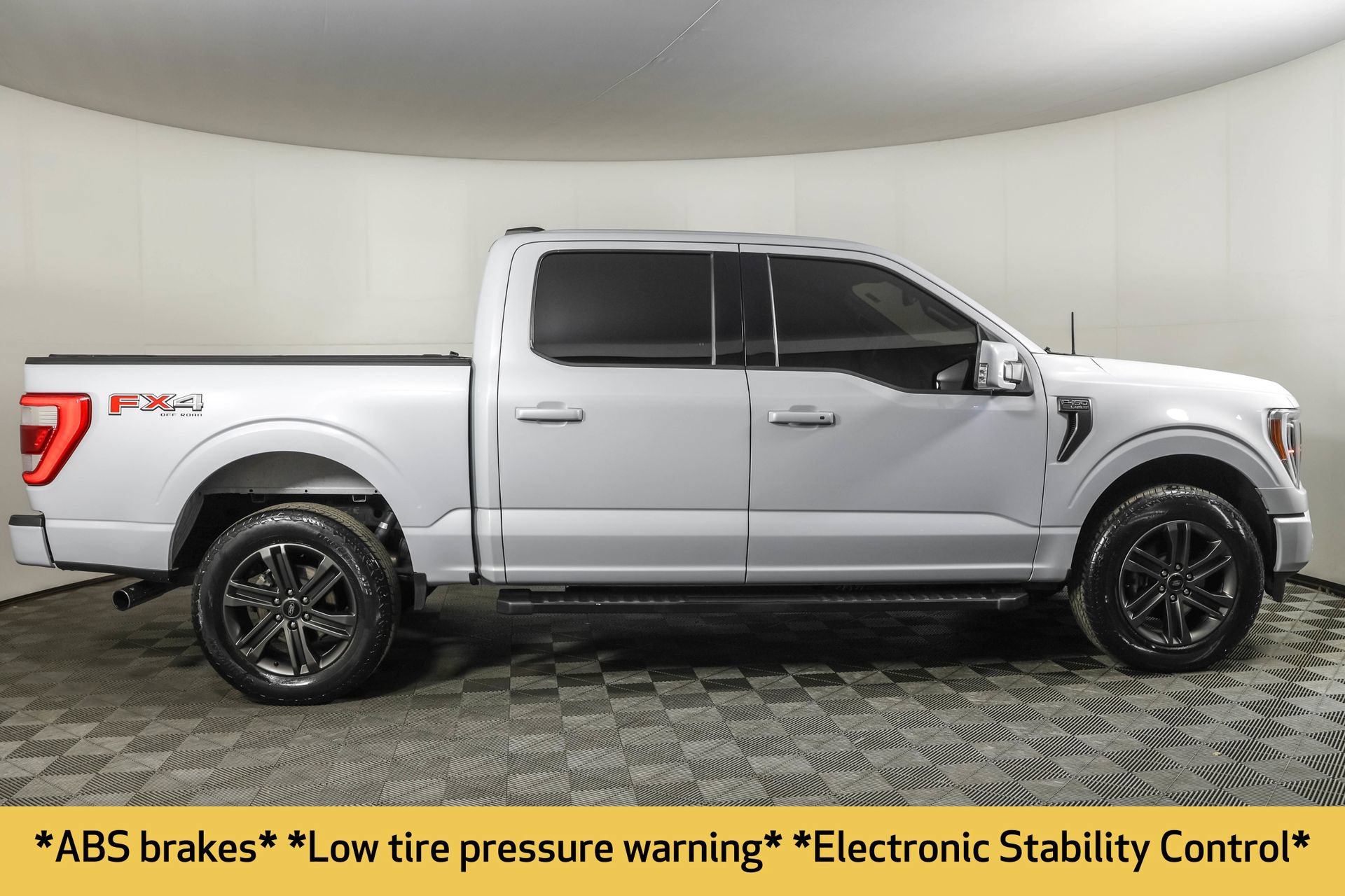 Used 2022 Ford F150 Lariat w/ Equipment Group 502A High AWD/4WD image 15