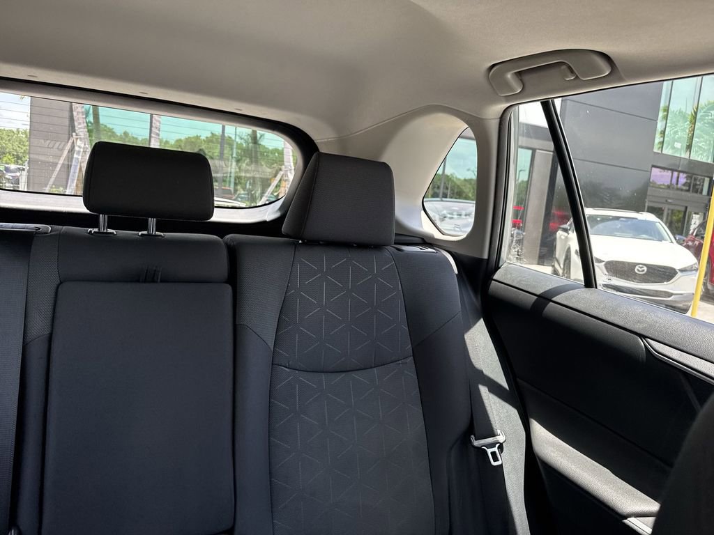 Used 2019 Toyota RAV4 XLE w/ Convenience Package FWD image 19