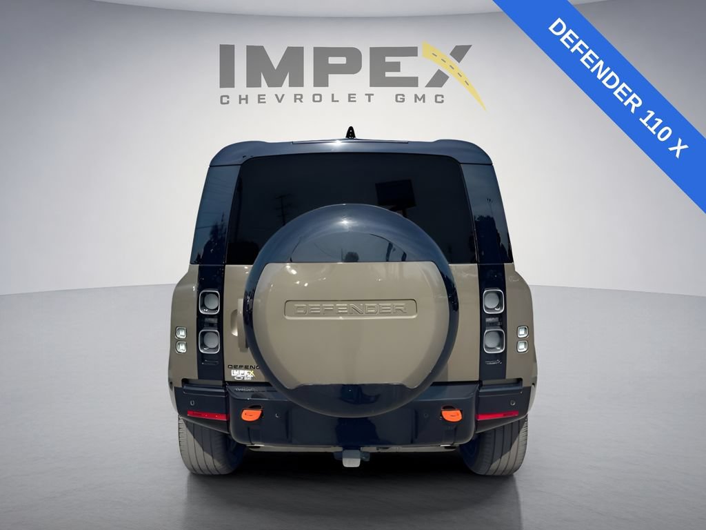 Used 2024 Land Rover Defender 110 X AWD/4WD image 9