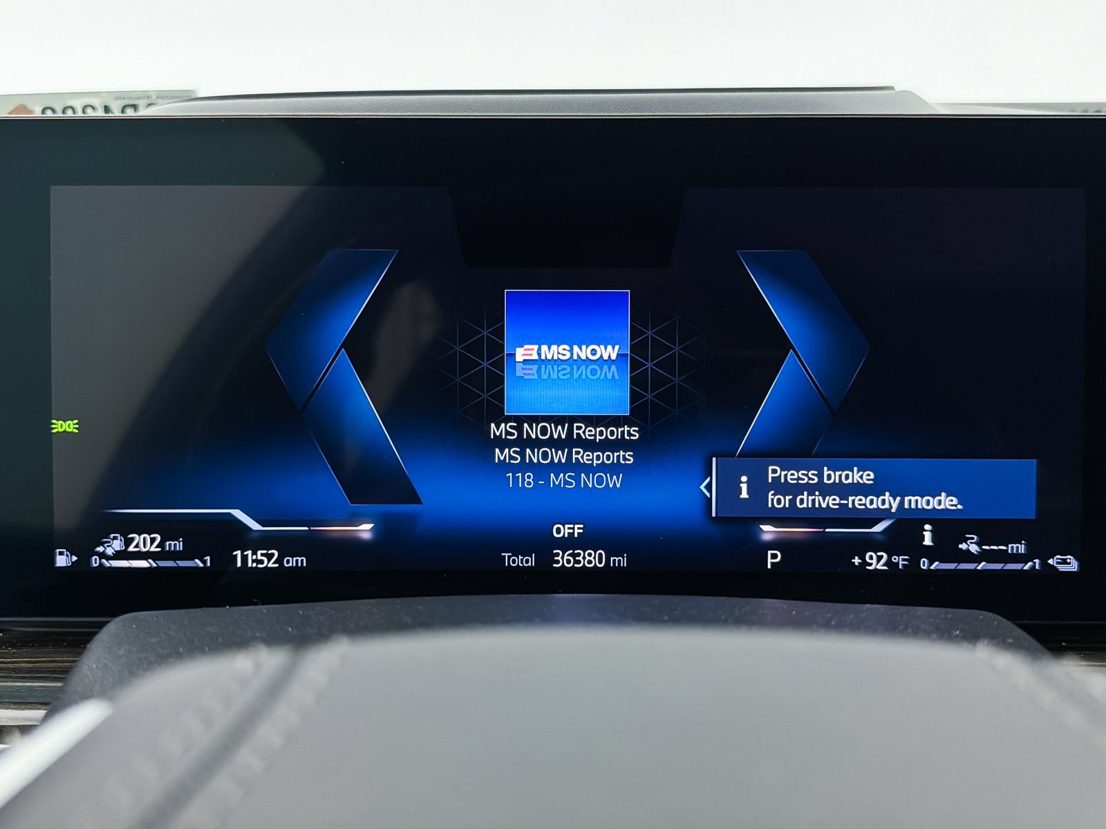 Used 2024 BMW X5 xDrive50e AWD/4WD image 6