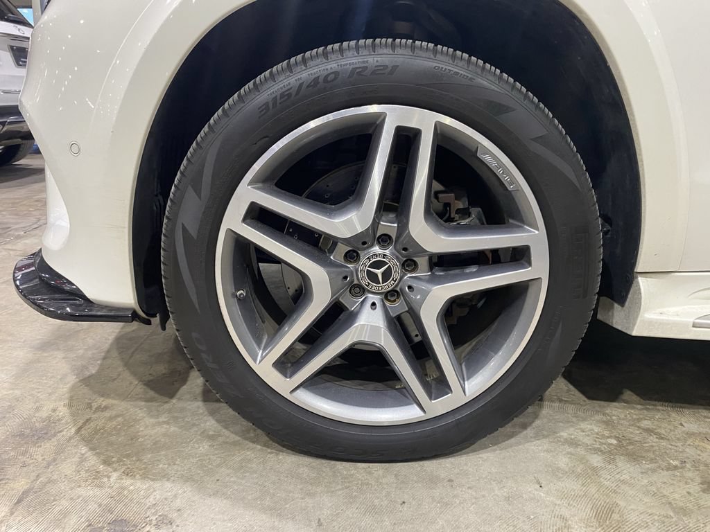 Used 2017 Mercedes-Benz GLS 550 4MATIC image 20