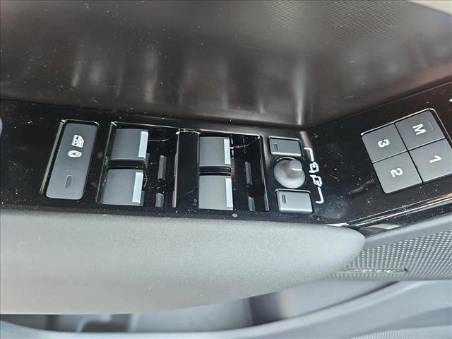 New 2026 Land Rover Range Rover Velar Dynamic SE image 27