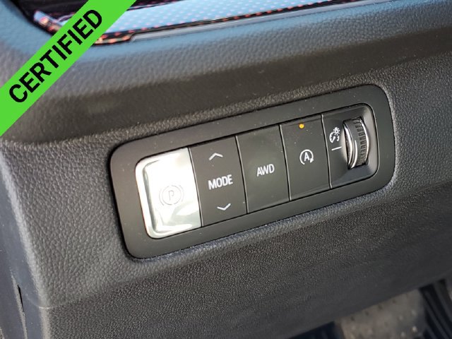 Certified 2024 Chevrolet Traverse Z71 w/ Enhanced Driving Package AWD/4WD image 11