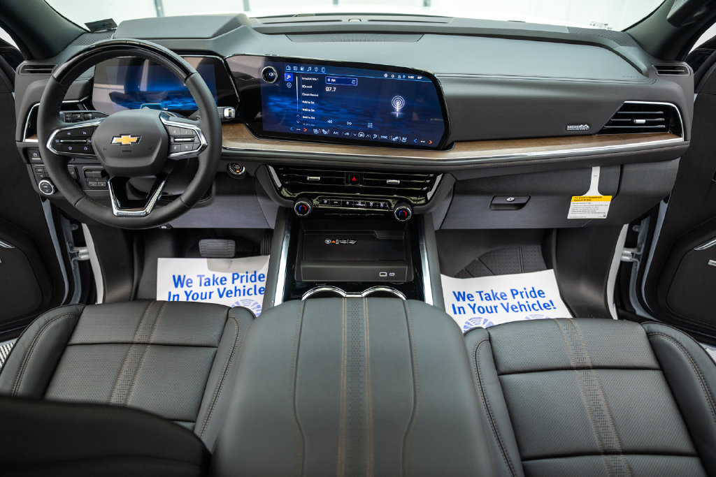 New 2026 Chevrolet Tahoe High Country AWD/4WD image 24