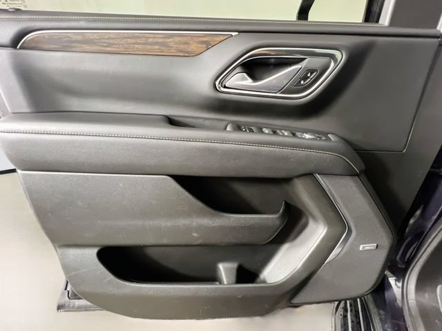 Used 2022 Chevrolet Tahoe Premier AWD/4WD image 33