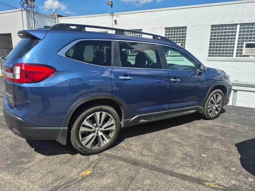Used 2022 Subaru Ascent Touring AWD/4WD image 8