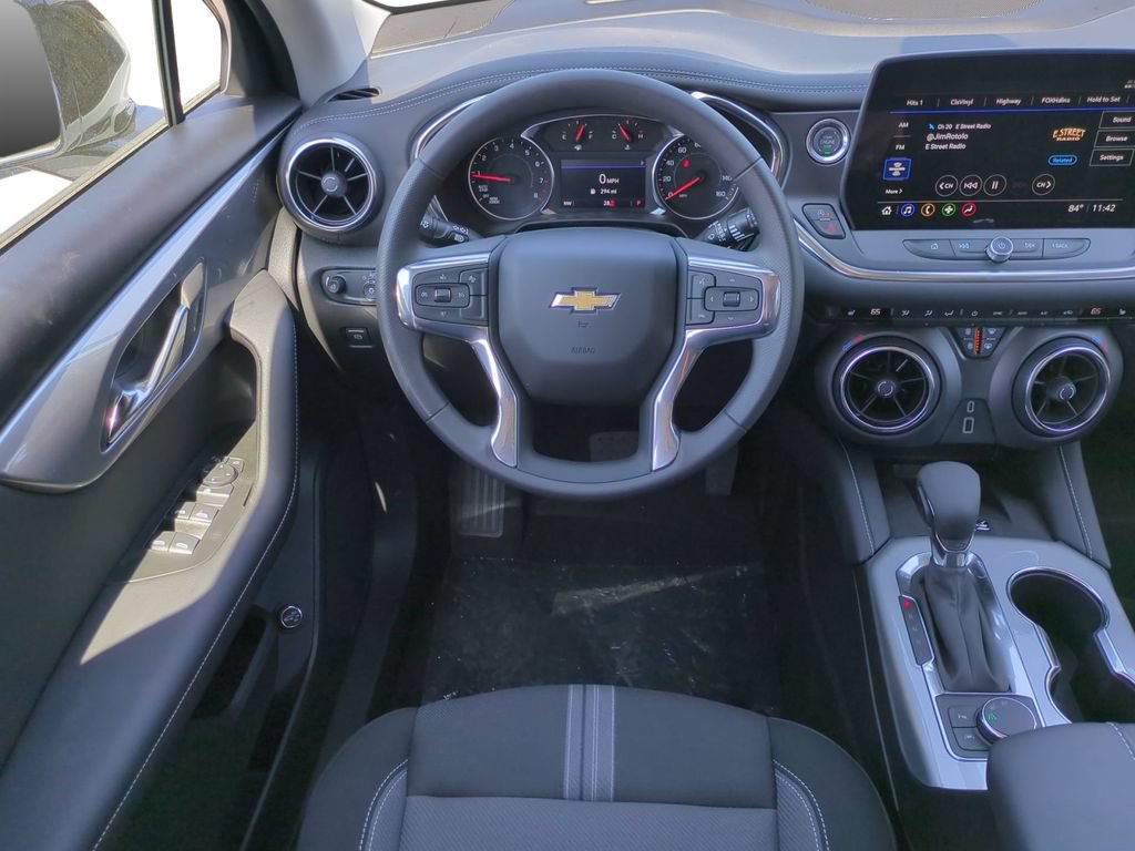 New 2026 Chevrolet Blazer LT w/ Convenience Package FWD image 16