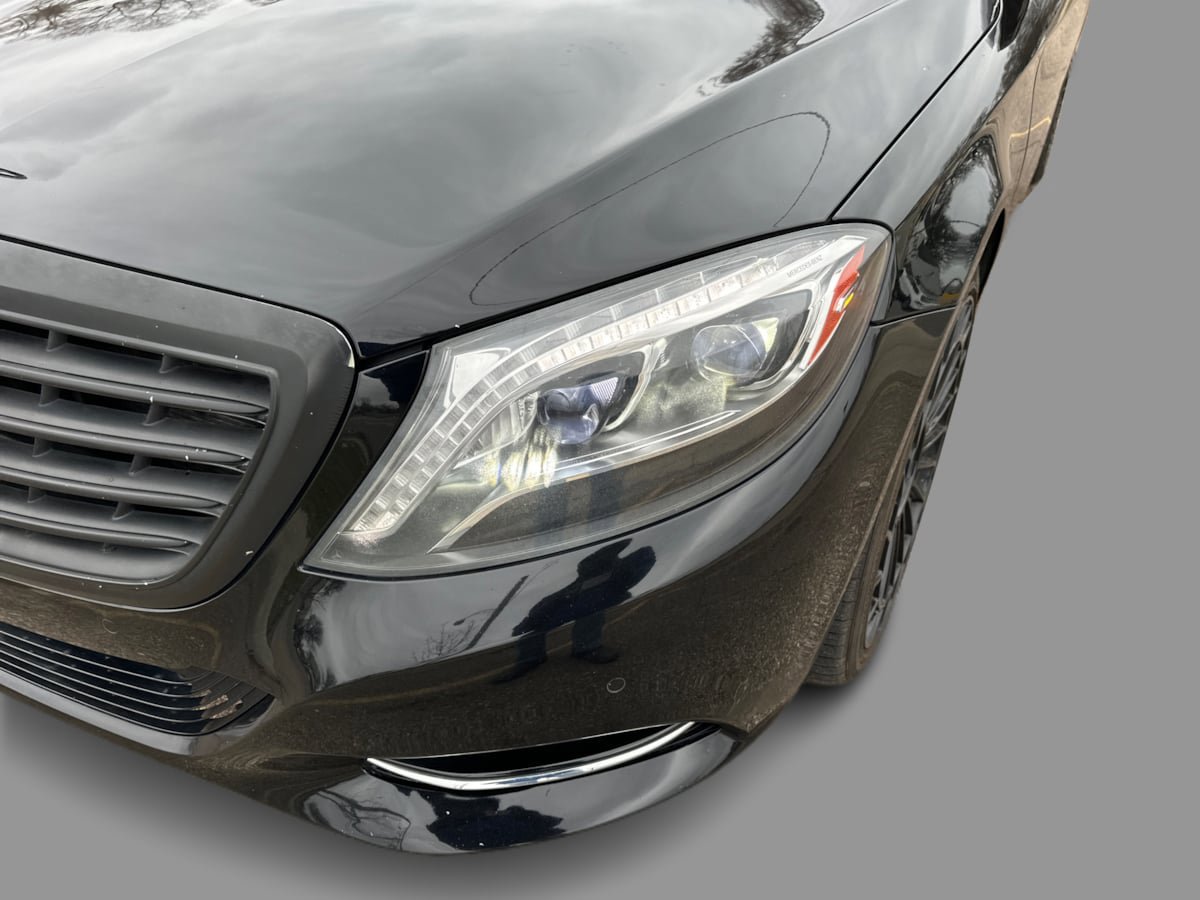Used 2017 Mercedes-Benz S 550 4MATIC Sedan image 39