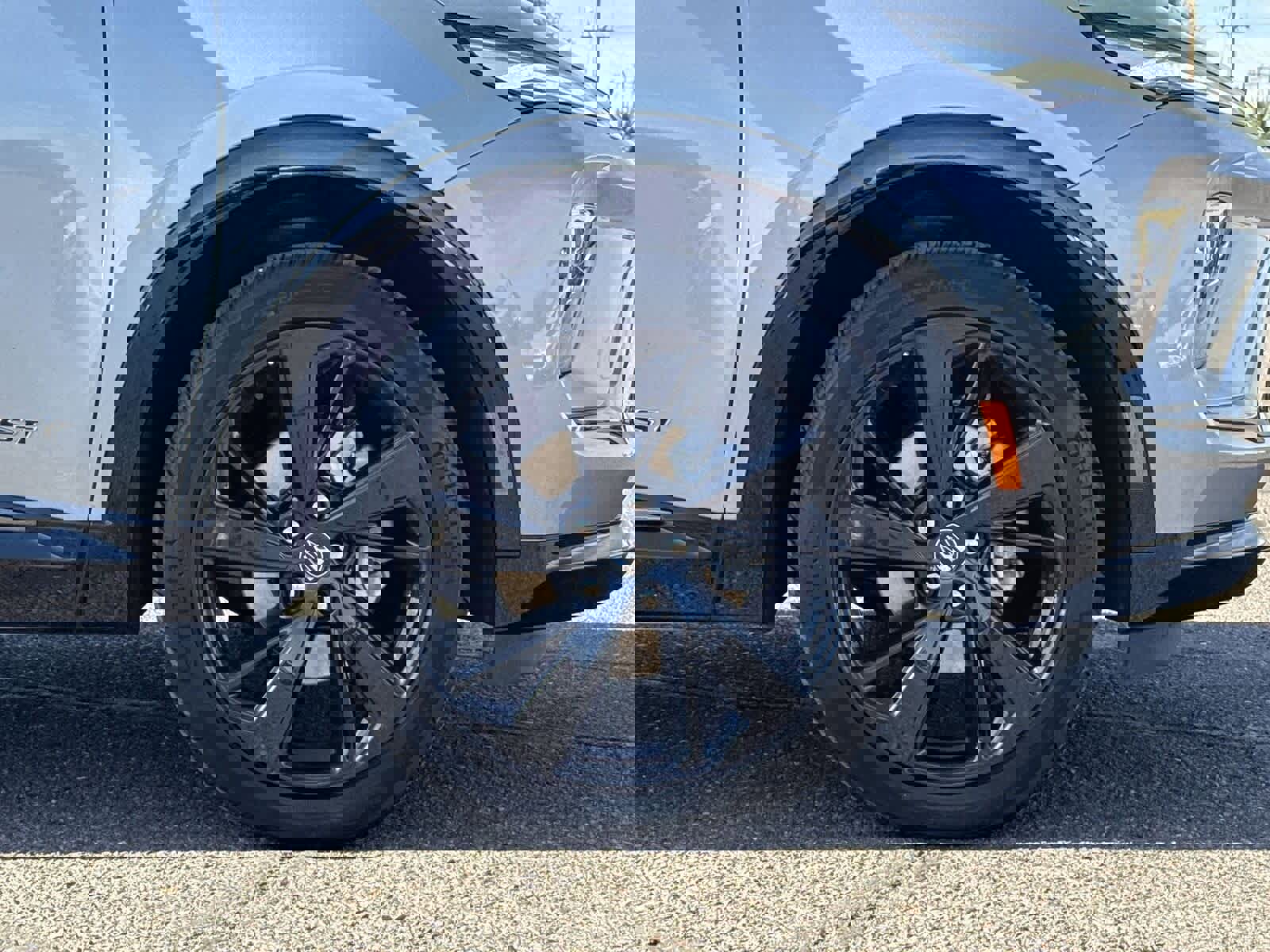 Used 2025 Buick Envision Sport Touring image 10