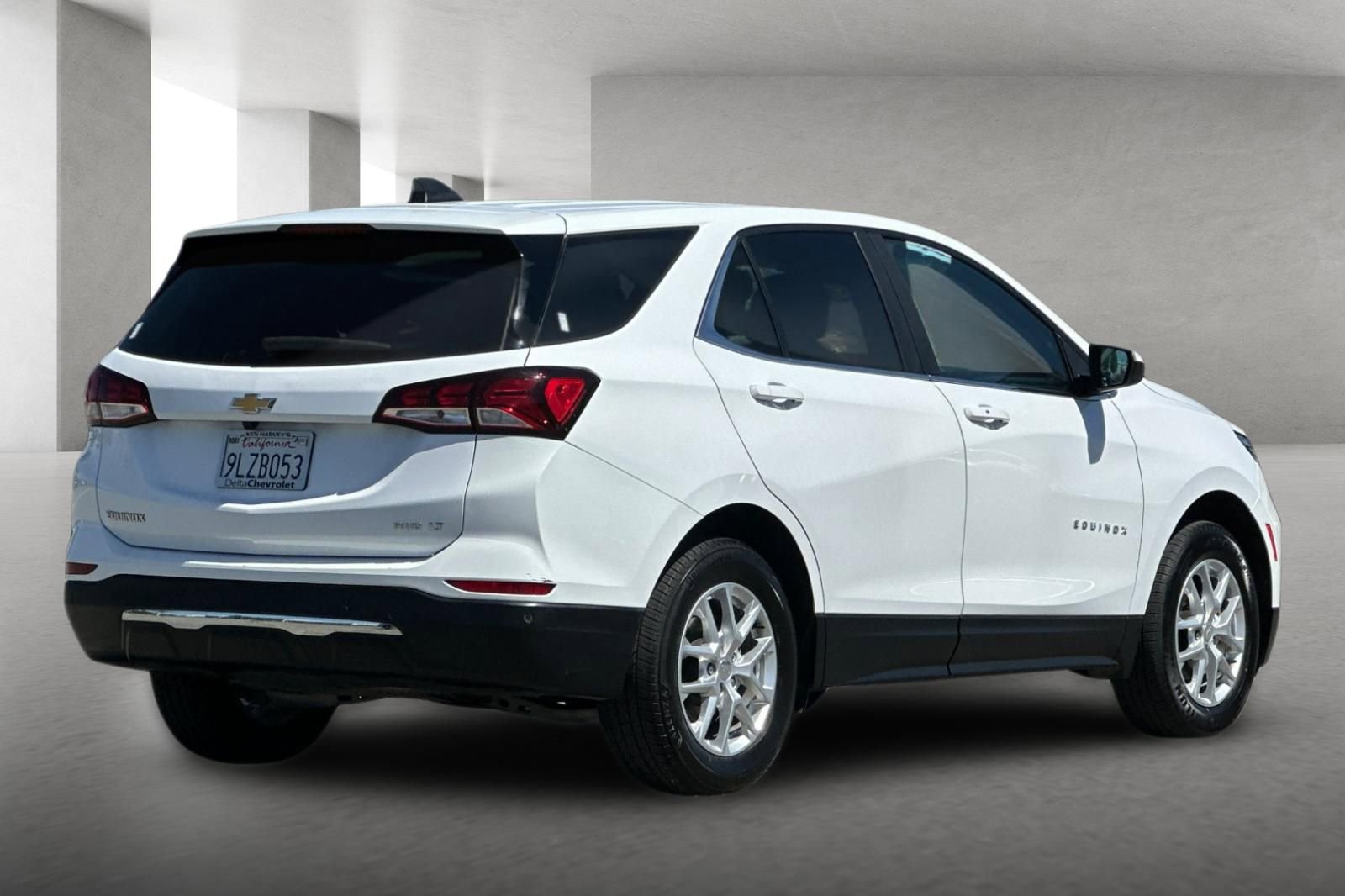 Used 2024 Chevrolet Equinox LT image 4