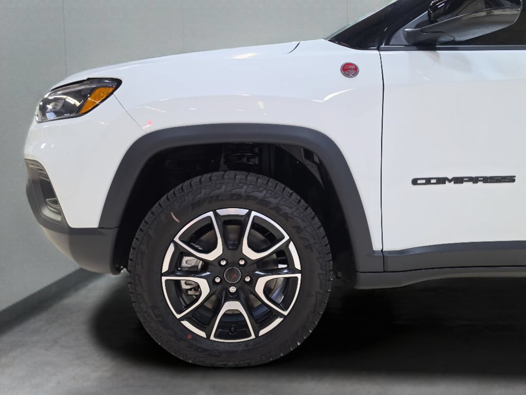 New 2026 Jeep Compass Trailhawk AWD/4WD image 24