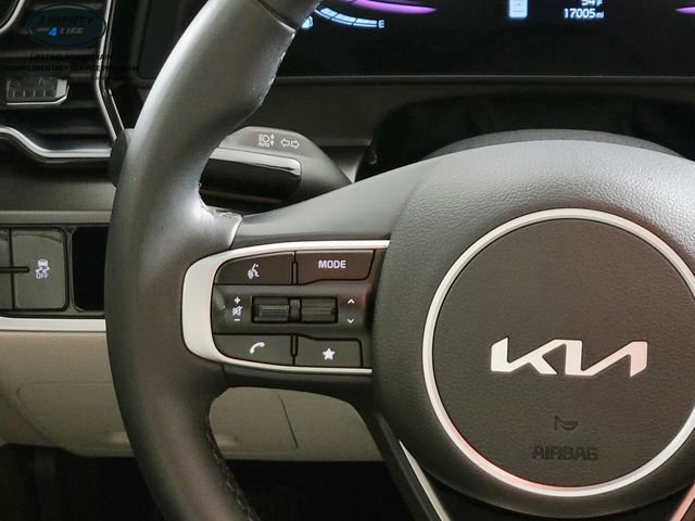 Used 2024 Kia Sportage EX image 29