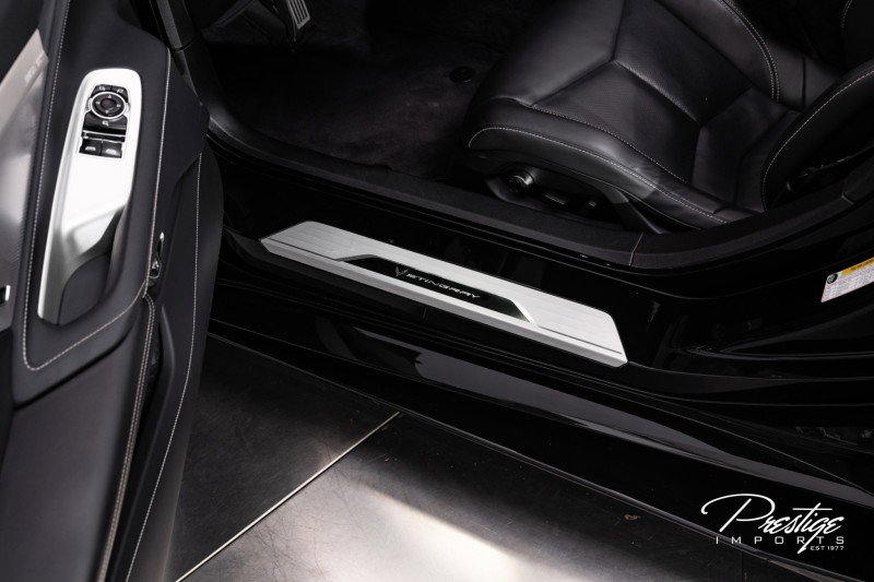 Used 2025 Chevrolet Corvette Stingray Preferred Cpe w/ 2LT image 33