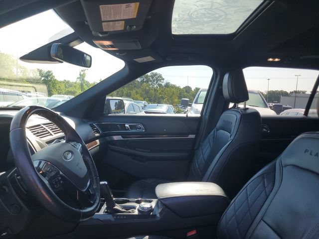 Used 2018 Ford Explorer Platinum AWD/4WD image 11