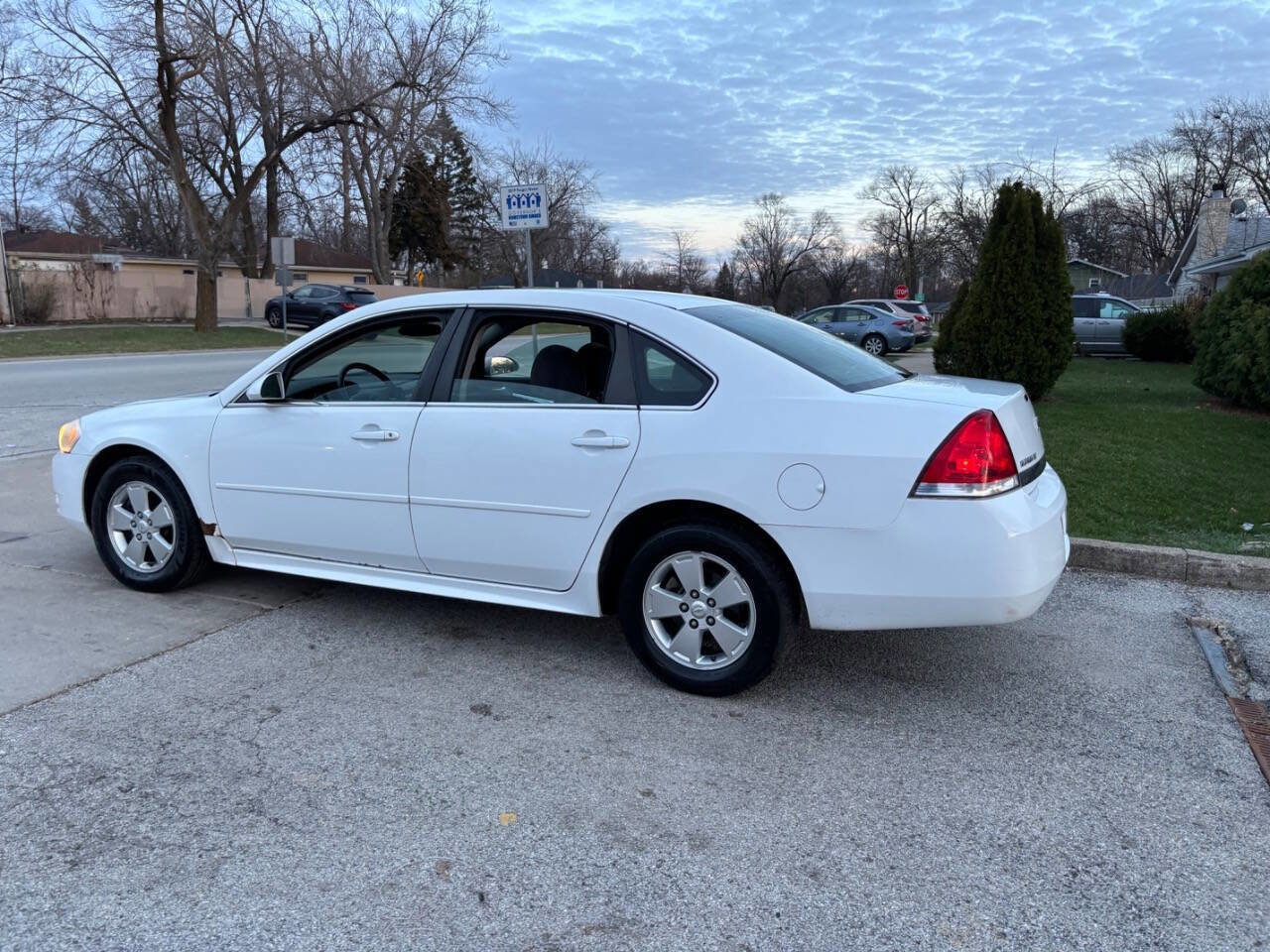 Used 2011 Chevrolet Impala LT image 6