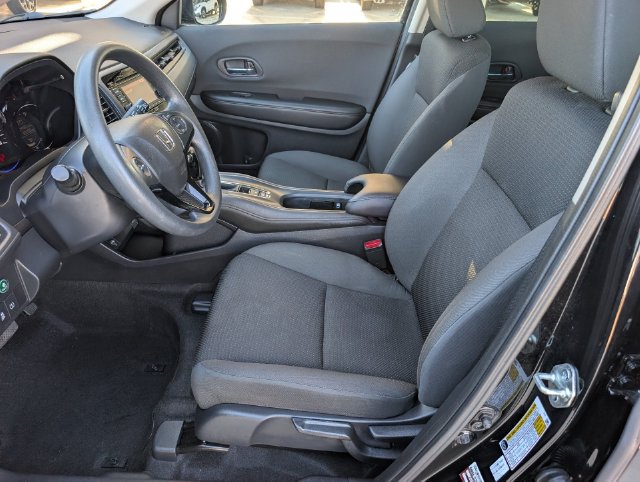 Used 2022 Honda HR-V LX image 8