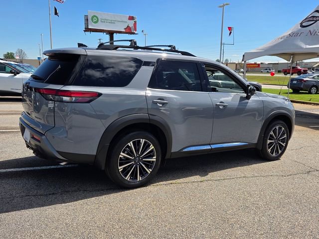 New 2026 Nissan Pathfinder Platinum w/ Cargo Package image 15