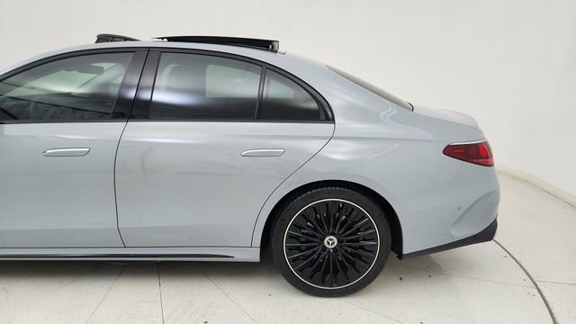 Used 2024 Mercedes-Benz E 350 4MATIC Sedan image 10
