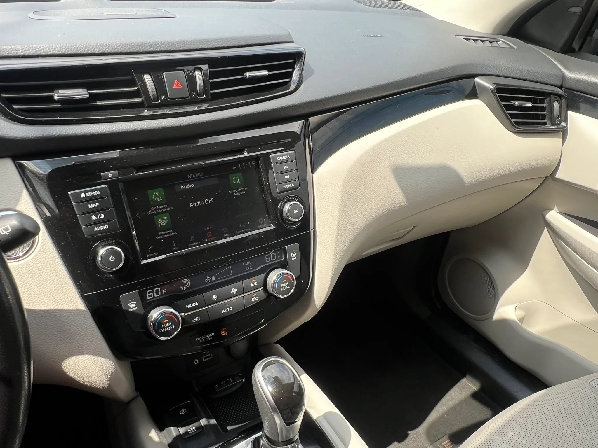 Used 2022 Nissan Rogue Sport SL w/ Premium Package AWD/4WD image 22