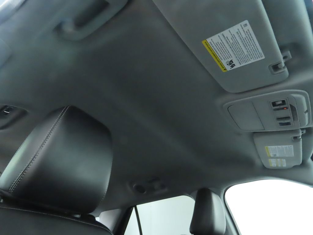 Used 2022 Ford Explorer XLT w/ Equipment Group 202A image 18