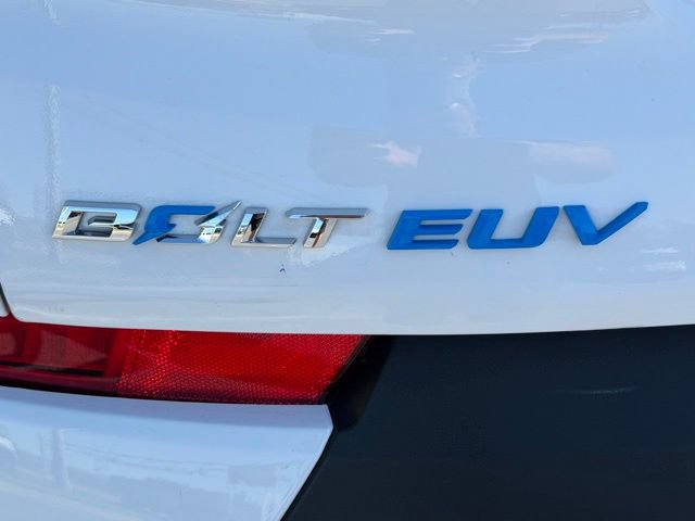 Certified 2022 Chevrolet Bolt EUV Premier w/ Sun & Sound Package FWD image 14