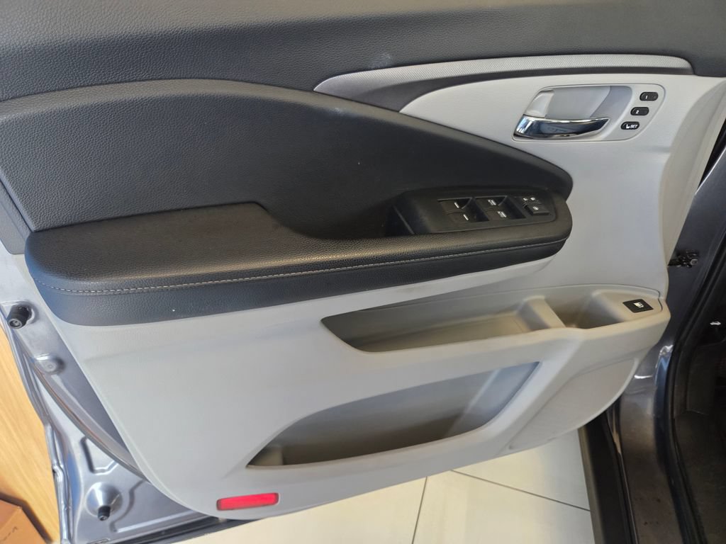 Certified 2023 Honda Ridgeline RTL image 14