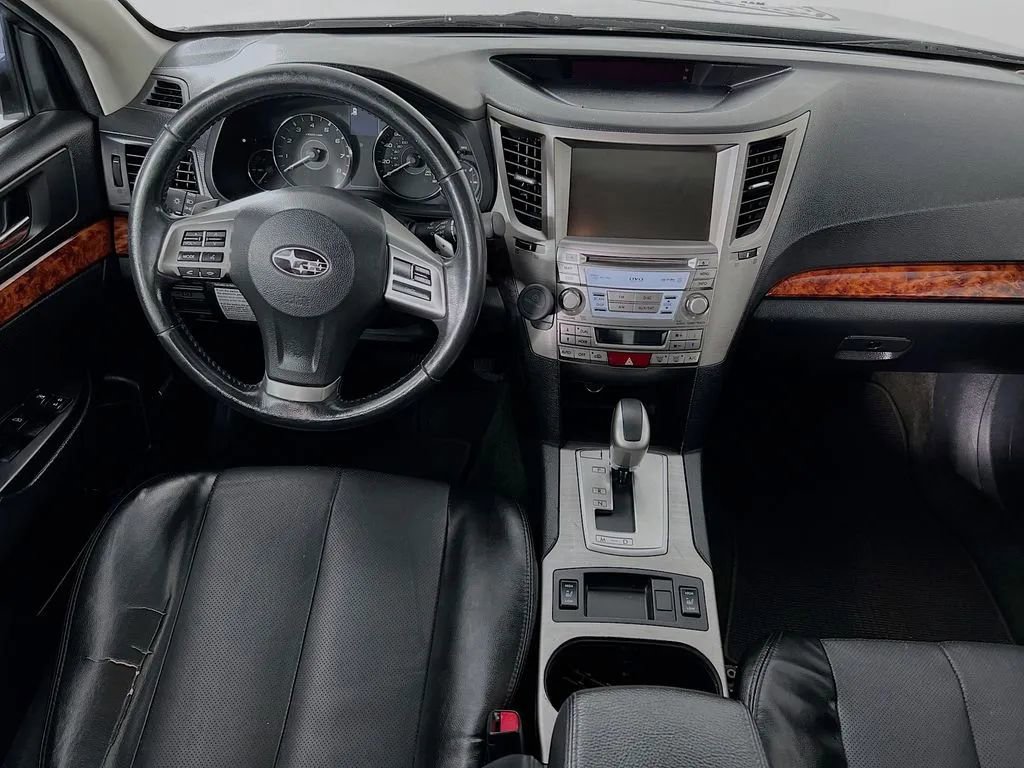 Used 2012 Subaru Outback 3.6R Limited image 25