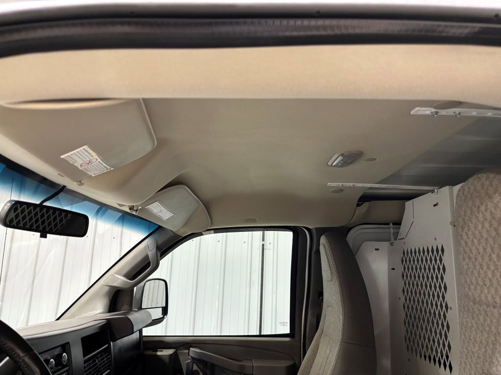 Used 2017 Chevrolet Express 2500 image 13