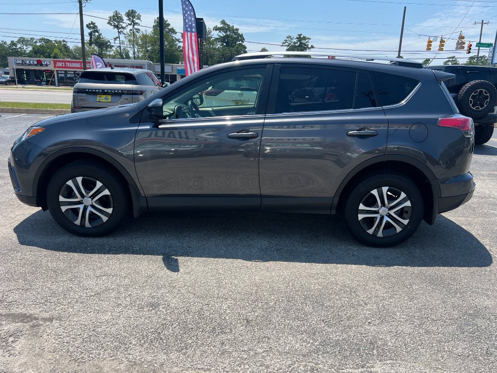 Used 2017 Toyota RAV4 LE w/ All Weather Liner Package AWD/4WD image 6