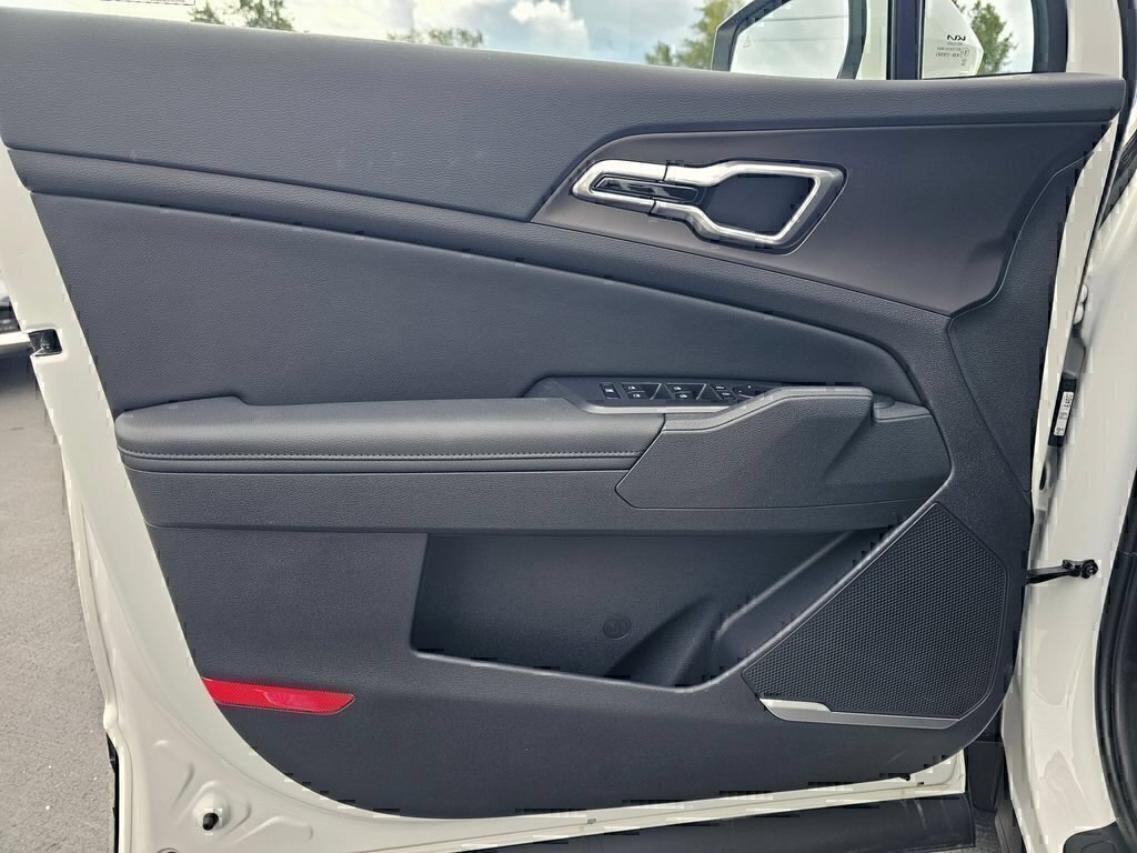 New 2026 Kia Sportage EX AWD/4WD image 22