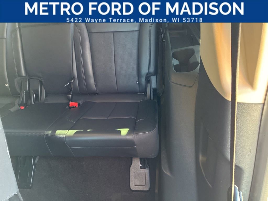 Used 2022 Ford Expedition XLT image 39