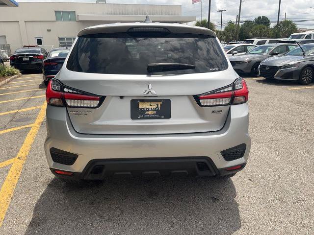 Used 2025 Mitsubishi Outlander Sport LE AWD/4WD image 5