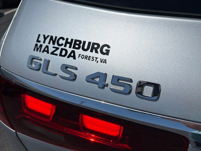 Used 2025 Mercedes-Benz GLS 450 4MATIC image 12