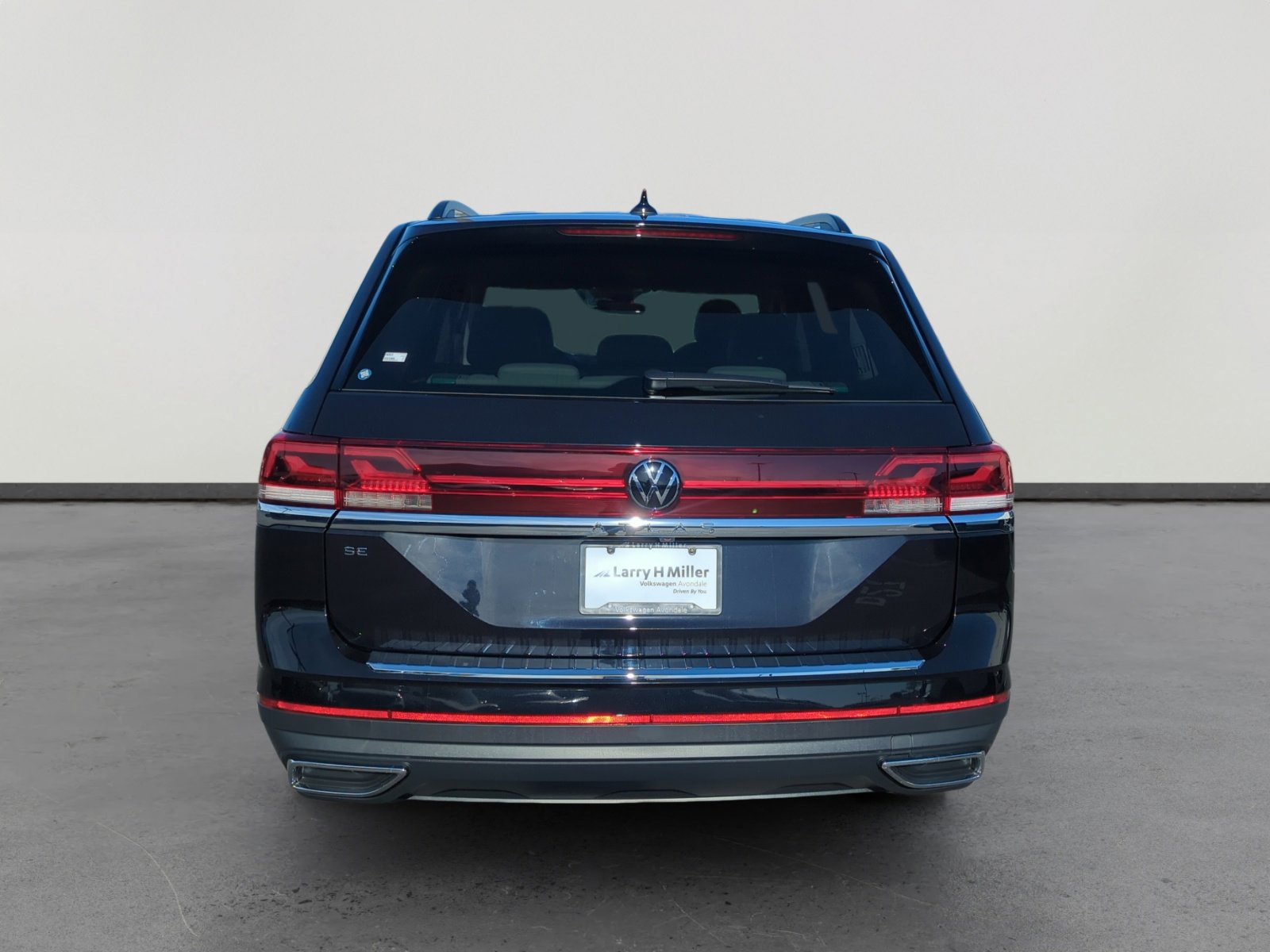 New 2026 Volkswagen Atlas SE FWD image 4