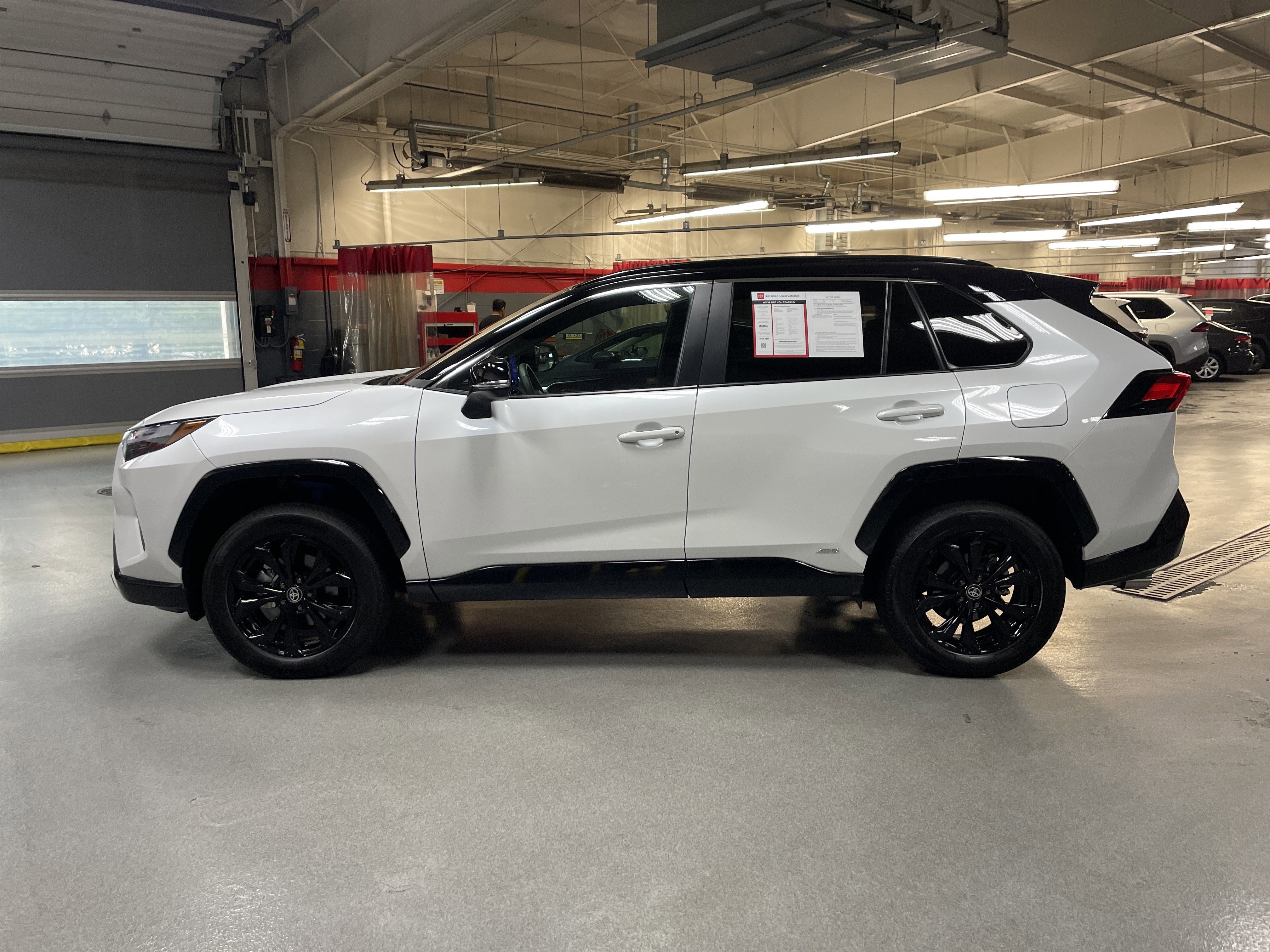 Certified 2025 Toyota RAV4 XSE w/ Weather Package AWD/4WD image 6
