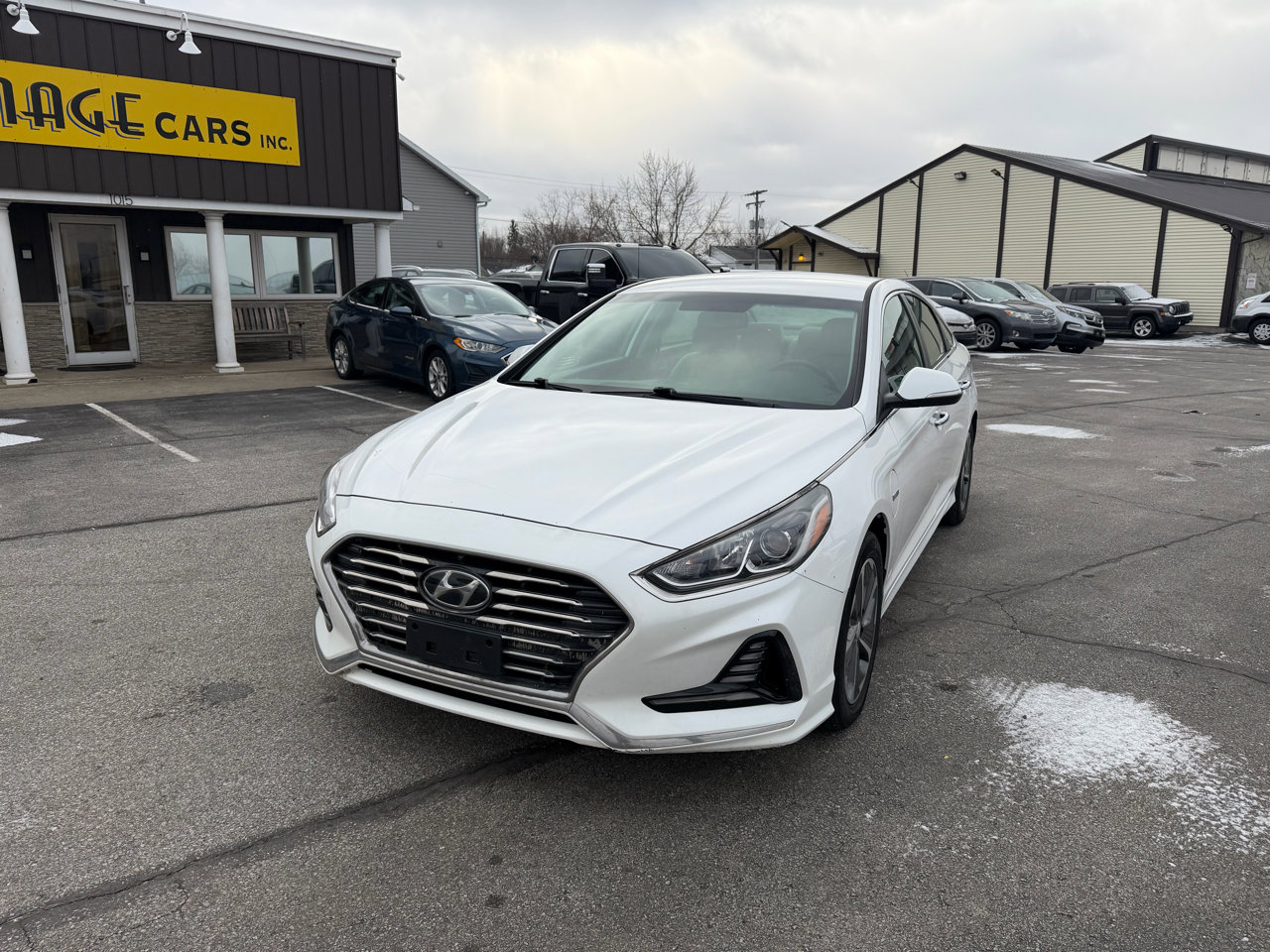 Used 2019 Hyundai Sonata Plug-In Hybrid image 2