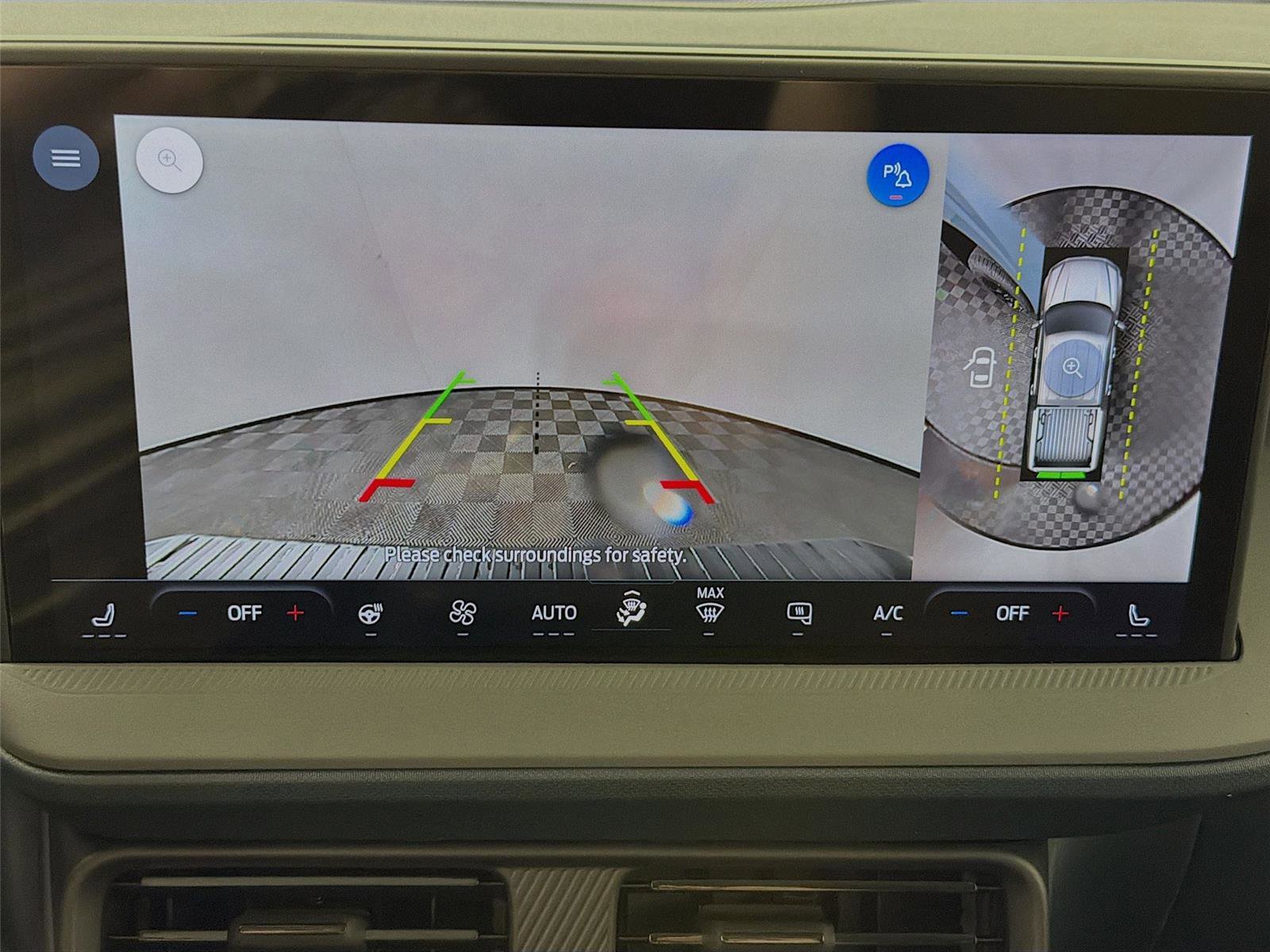 New 2026 Ford Maverick Lariat w/ Black Appearance Package image 16