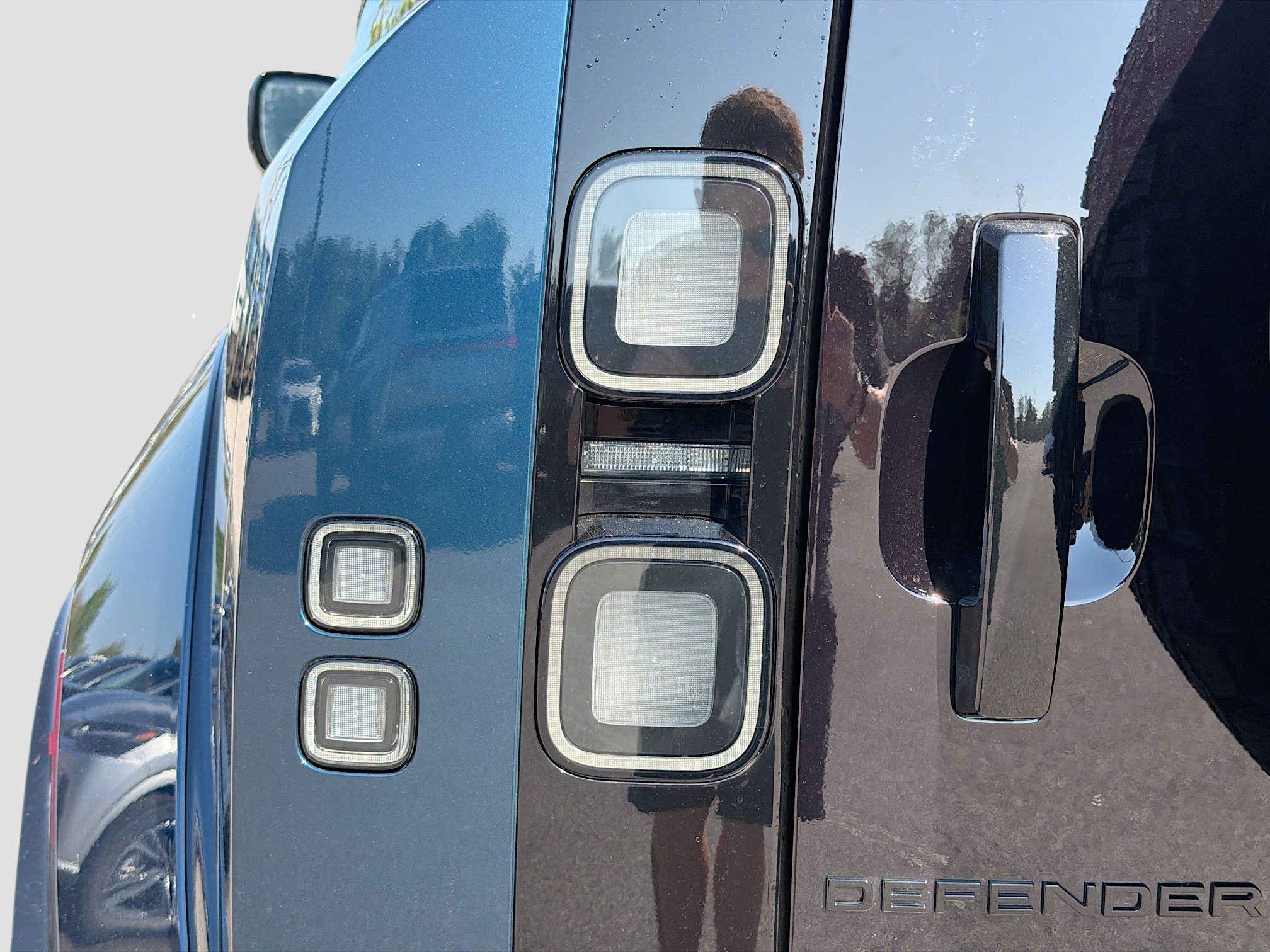 New 2026 Land Rover Defender 110 OCTA image 10